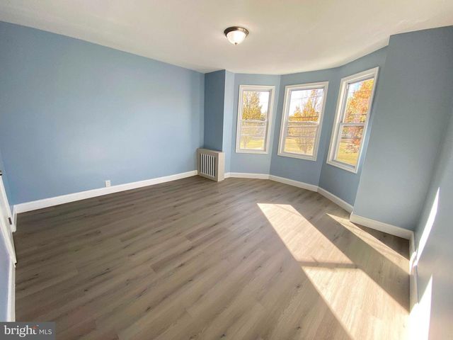 4055 N 9TH ST, Philadelphia, PA 19140