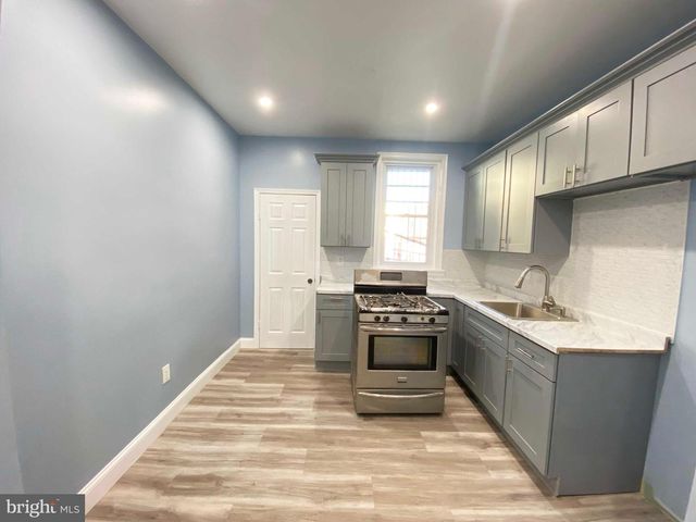 4055 N 9TH ST, Philadelphia, PA 19140