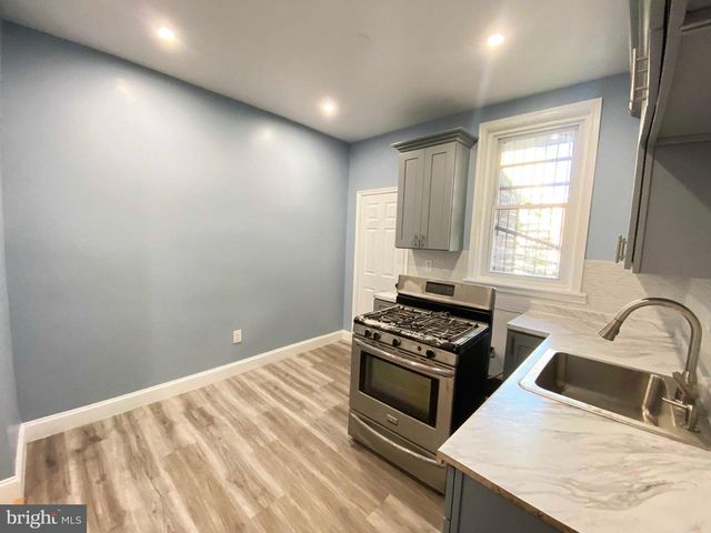 4055 N 9TH ST, Philadelphia, PA 19140