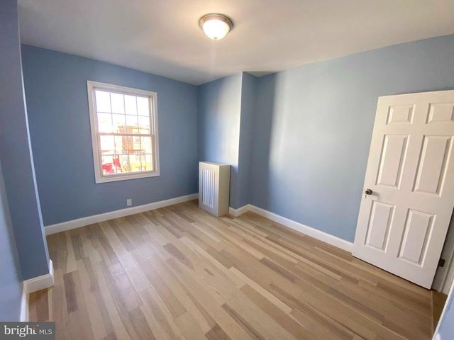 4055 N 9TH ST, Philadelphia, PA 19140
