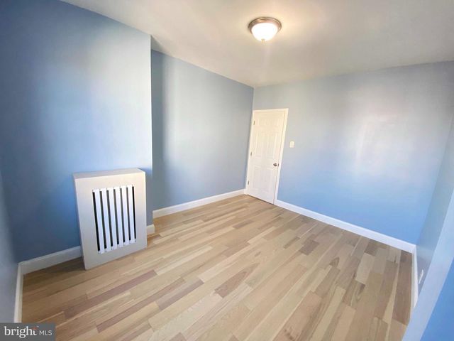 4055 N 9TH ST, Philadelphia, PA 19140