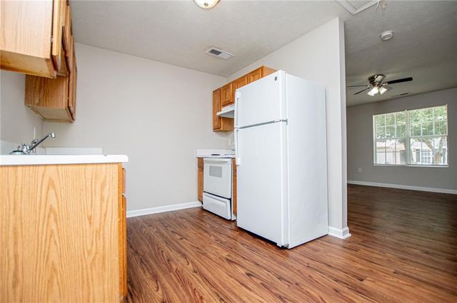 209 E Wilson Street 84, Villa Rica, GA 30180