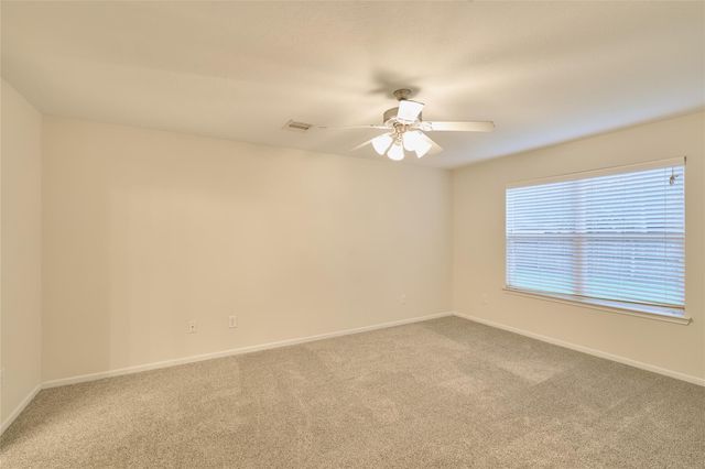 12515 Lake Shore Drive, Montgomery, TX 77356