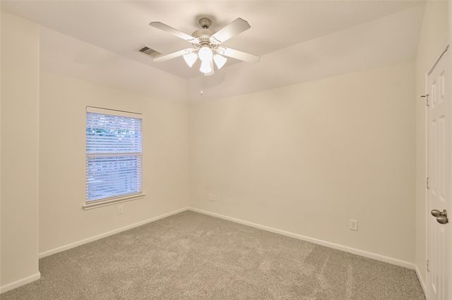 12515 Lake Shore Drive, Montgomery, TX 77356