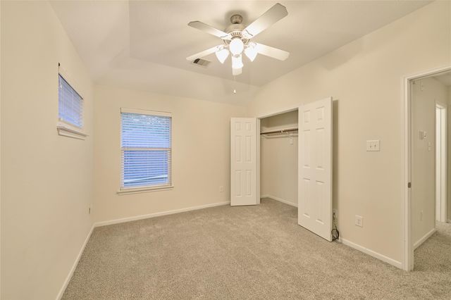 12515 Lake Shore Drive, Montgomery, TX 77356