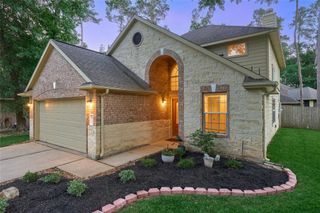 12515 Lake Shore Drive, Montgomery, TX 77356