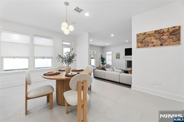 337 Franklin Street, Haworth, NJ 07641