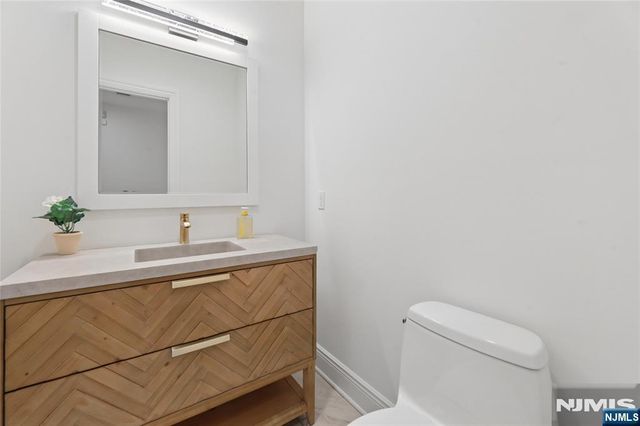 337 Franklin Street, Haworth, NJ 07641