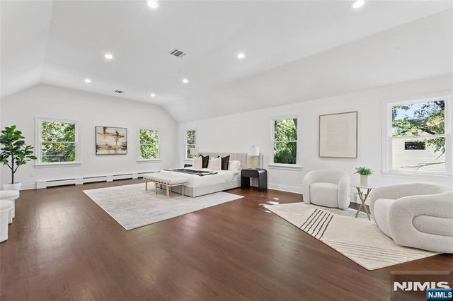337 Franklin Street, Haworth, NJ 07641