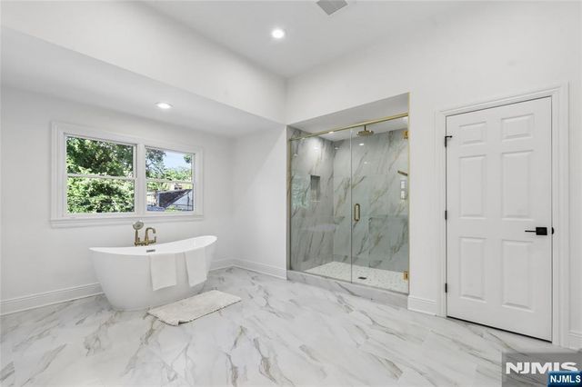337 Franklin Street, Haworth, NJ 07641
