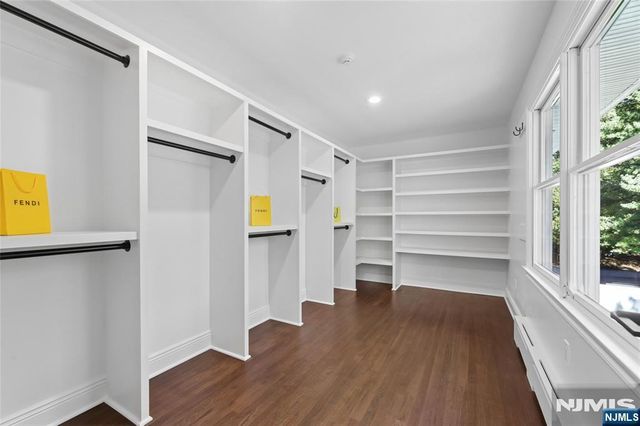 337 Franklin Street, Haworth, NJ 07641
