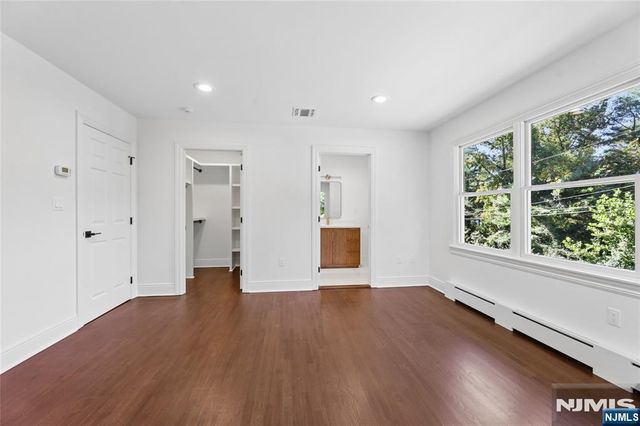 337 Franklin Street, Haworth, NJ 07641
