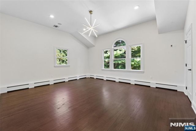 337 Franklin Street, Haworth, NJ 07641