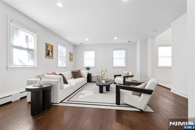 337 Franklin Street, Haworth, NJ 07641