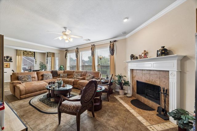 13703 Hudson Court, Sugar Land, TX 77498