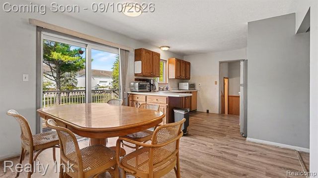 11260 Lemen Road, Whitmore Lake, MI 48189