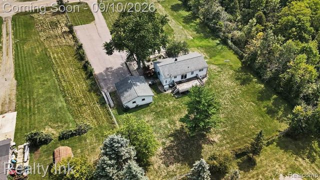 11260 Lemen Road, Whitmore Lake, MI 48189