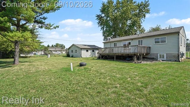 11260 Lemen Road, Whitmore Lake, MI 48189