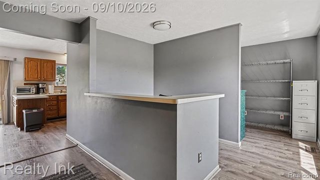 11260 Lemen Road, Whitmore Lake, MI 48189
