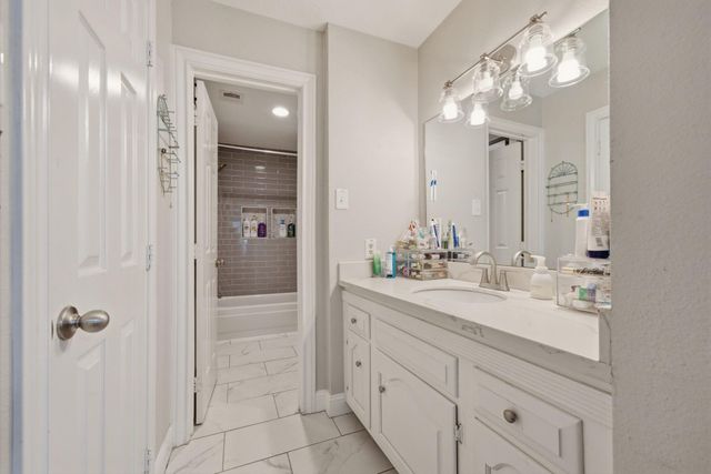 15903 Redwood Place Drive, Houston, TX 77079