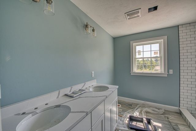 123 John Scott Boulevard, Norton, MA 02766