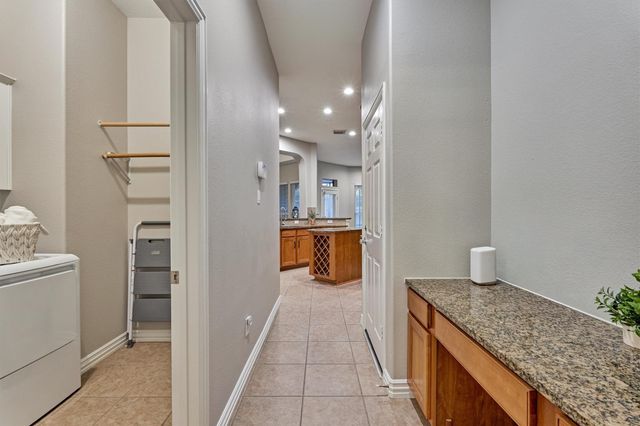 15 Carmeline, The Woodlands, TX 77382