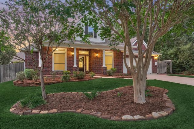 15 Carmeline, The Woodlands, TX 77382