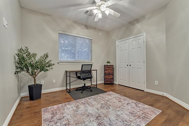 15 Carmeline, The Woodlands, TX 77382