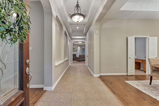 15 Carmeline, The Woodlands, TX 77382
