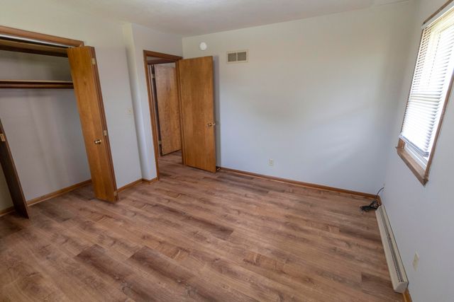 1213 SMILEY LN, Columbia, MO 65202