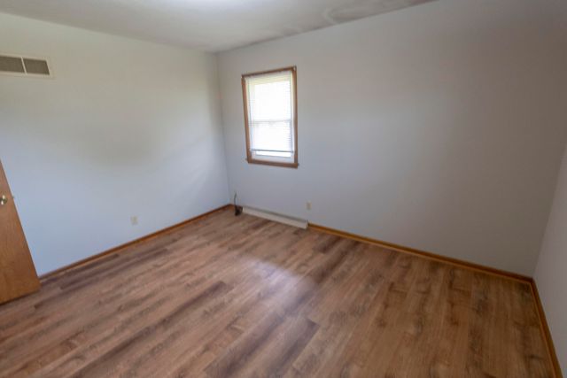 1213 SMILEY LN, Columbia, MO 65202