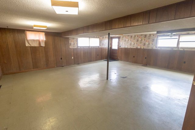 1213 SMILEY LN, Columbia, MO 65202