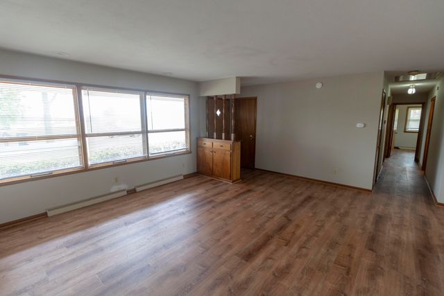 1213 SMILEY LN, Columbia, MO 65202