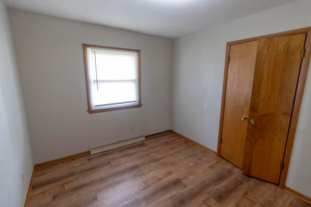 1213 SMILEY LN, Columbia, MO 65202