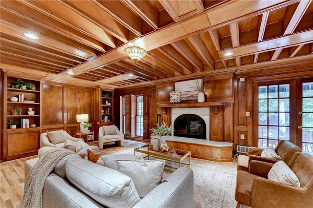 385 Five Acre Road, Alpharetta, GA 30004