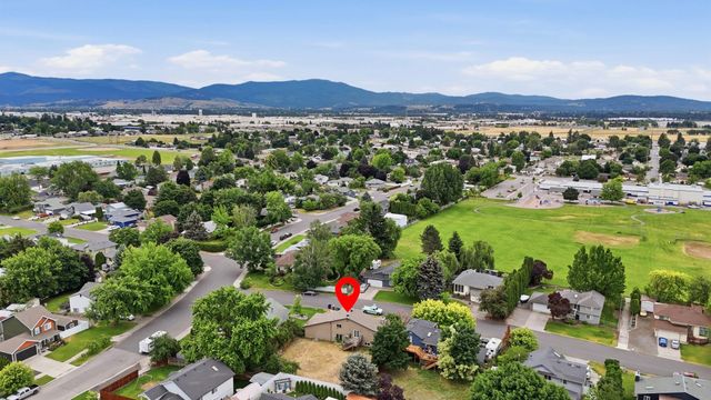 14723 E Olympic Ave, Spokane Valley, WA 99216