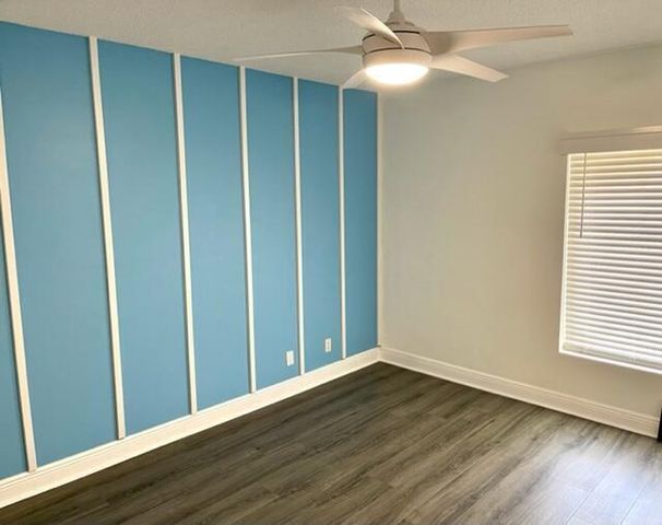 815 W Boynton Beach Boulevard 7-205, Boynton Beach, FL 33426