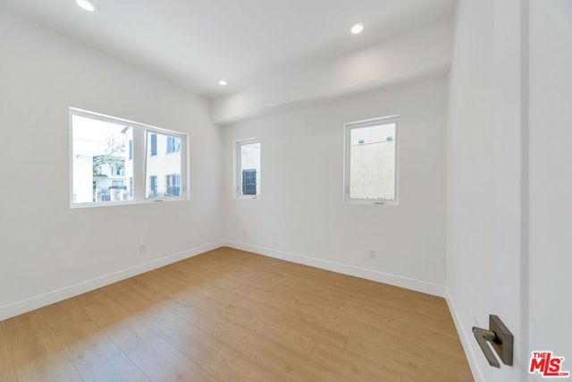 3045 Wellington Road, Los Angeles, CA 90016