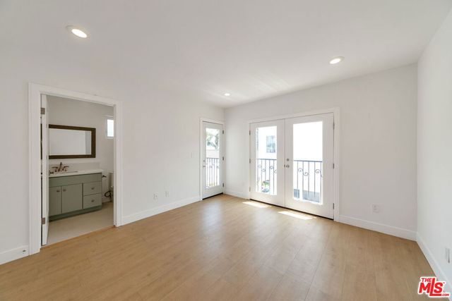 3045 Wellington Road, Los Angeles, CA 90016