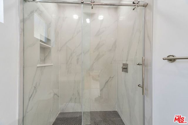 3045 Wellington Road, Los Angeles, CA 90016