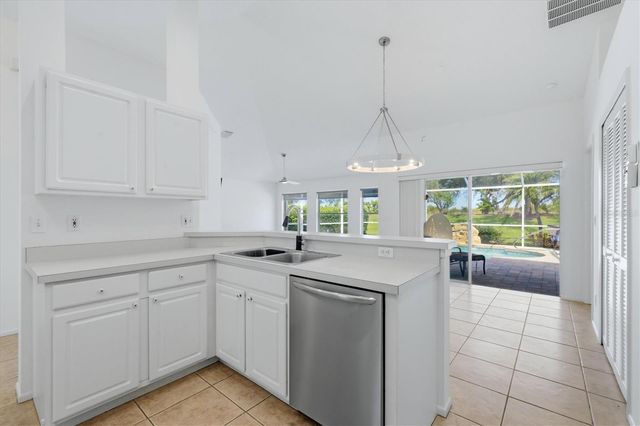 4921 THAMES LANE, Sarasota, FL 34238