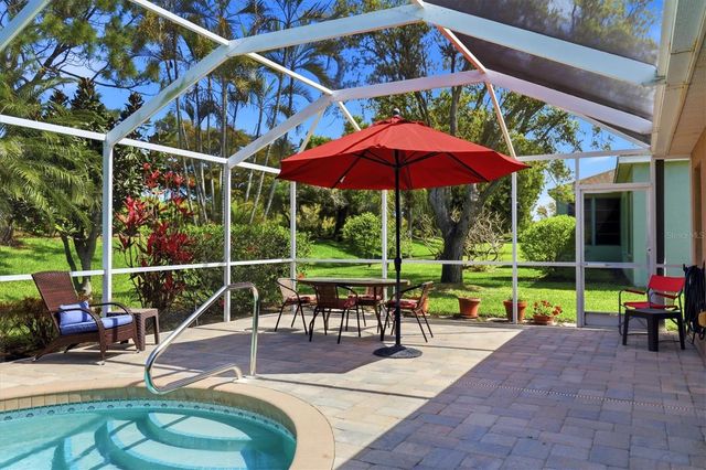 4921 THAMES LANE, Sarasota, FL 34238