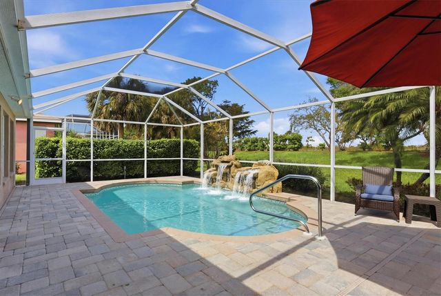 4921 THAMES LANE, Sarasota, FL 34238