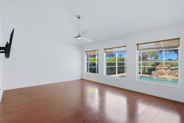 4921 THAMES LANE, Sarasota, FL 34238