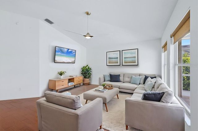 4921 THAMES LANE, Sarasota, FL 34238