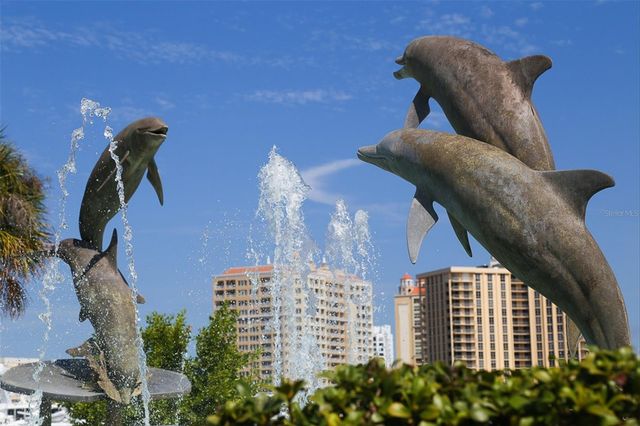 4921 THAMES LANE, Sarasota, FL 34238