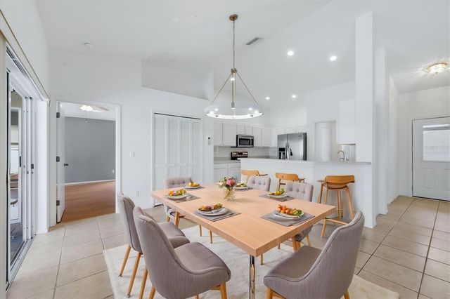 4921 THAMES LANE, Sarasota, FL 34238