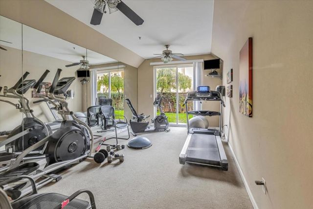 2330 University Avenue 350, East Palo Alto, CA 94303