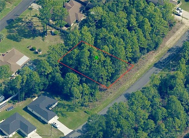 8056 N Pocono Drive, Citrus Springs, FL 34434