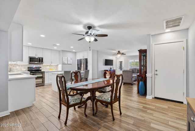 13123 W WILDWOOD Drive, Sun City West, AZ 85375